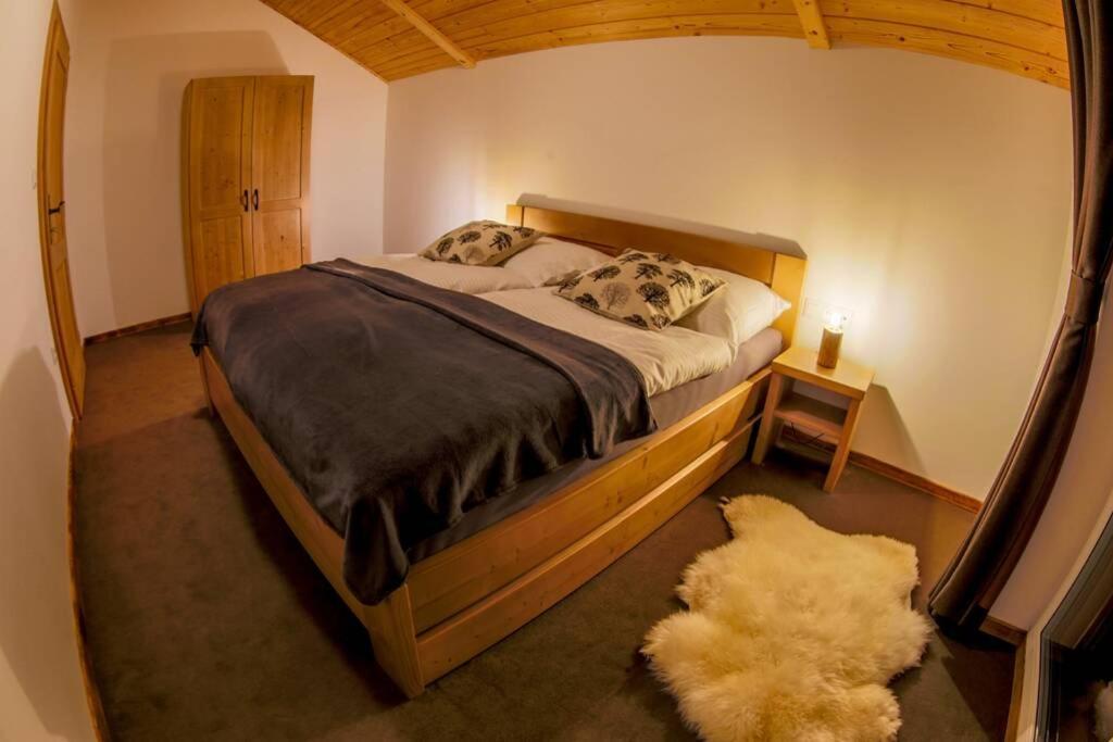 Chalet ซูเบเรซ ภายนอก รูปภาพ