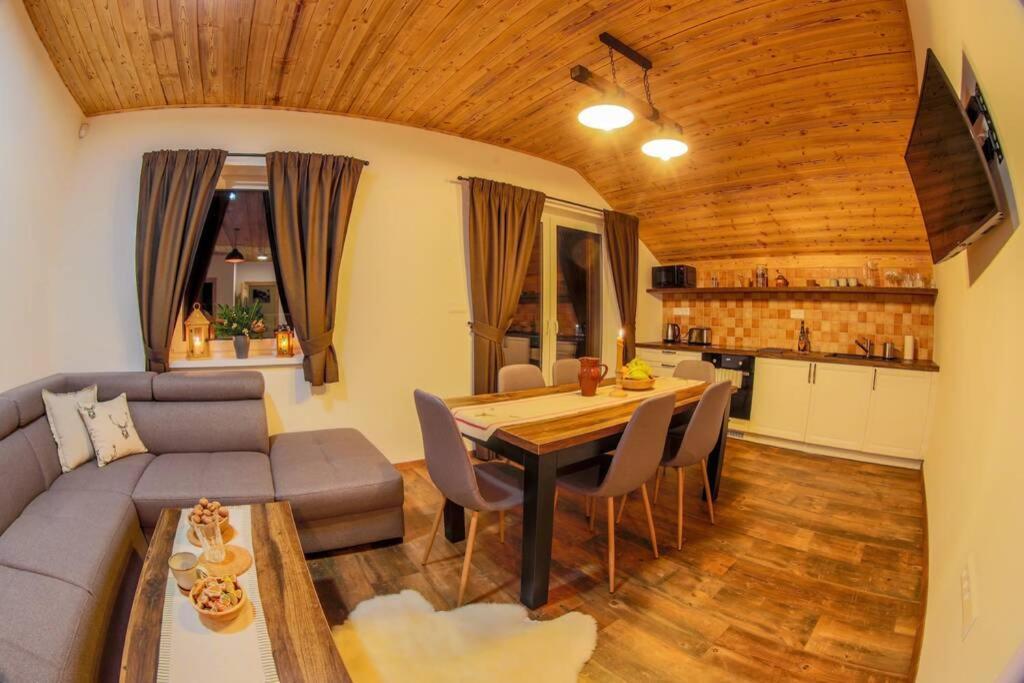 Chalet ซูเบเรซ ภายนอก รูปภาพ