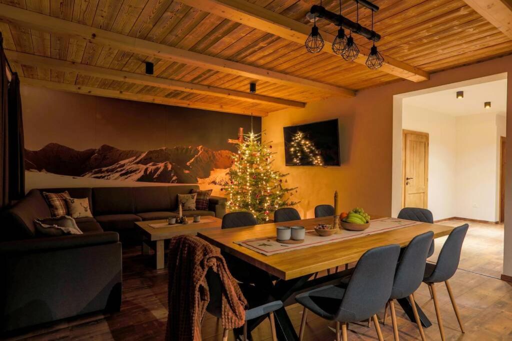 Chalet ซูเบเรซ ภายนอก รูปภาพ