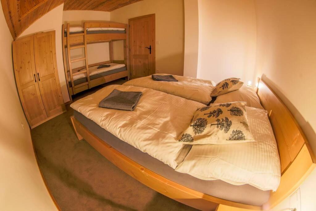 Chalet ซูเบเรซ ภายนอก รูปภาพ