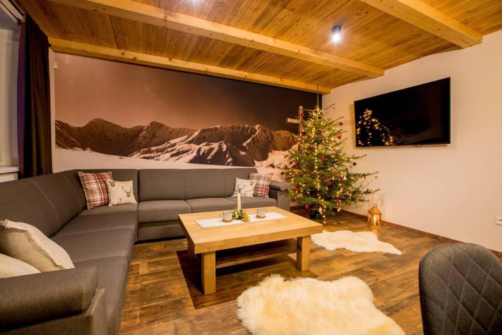 Chalet ซูเบเรซ ภายนอก รูปภาพ